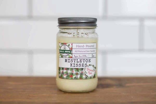 Mistletoe Kisses 16oz