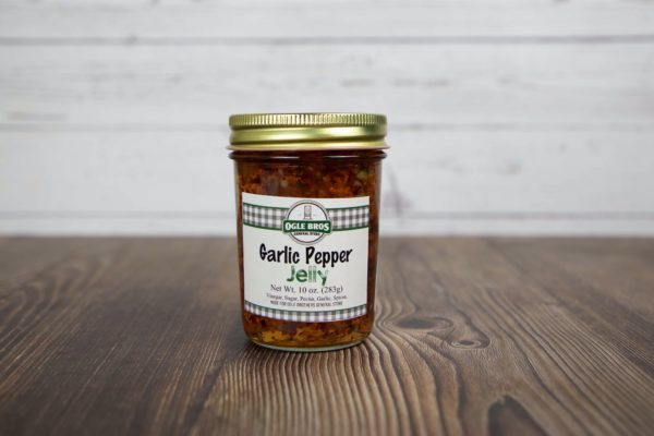 garlic pepper jelly in a jar