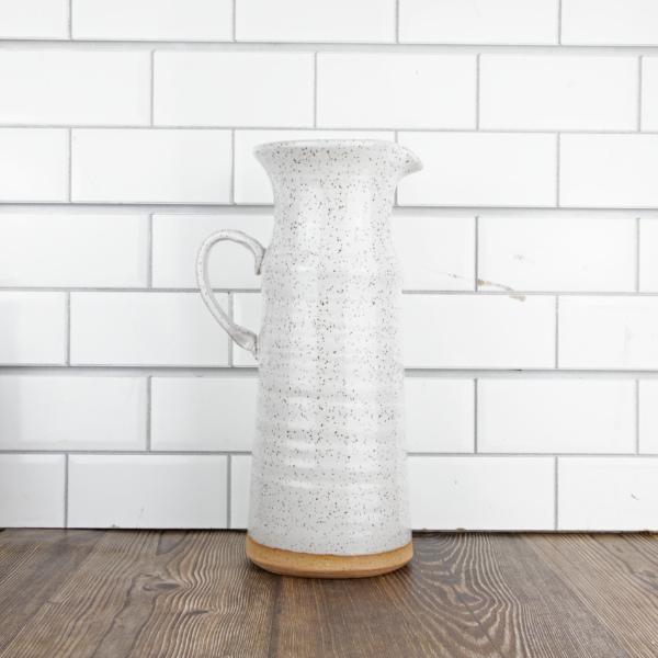 Giant Pitcher – White